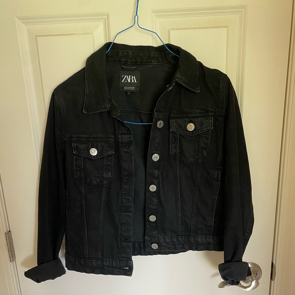 DENIM BLACK JACKET